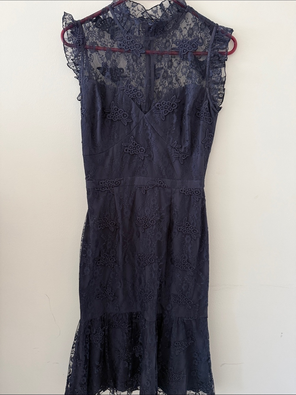 Elegant Navy Lace Midi Dress